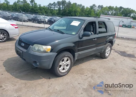 2005 Ford Escape Xlt из США, поврежденный, VIN 1FMCU031X5DA22346